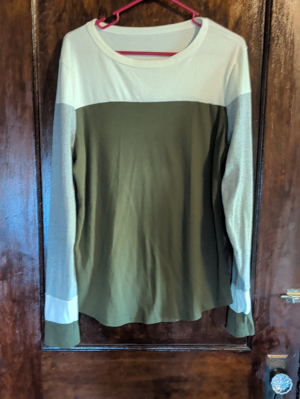 Amazon Long Sleeve Colorblock Tee in White, Olive, and Light Gray